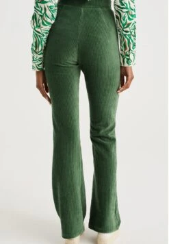 WE FASHION Flared - Pantalon Classique - Green 9 WE FASHION Flared - Pantalon Classique - Green -We Fashion Soldes Boutique 00d6b01bed4448efbf59d1fc4df2923a