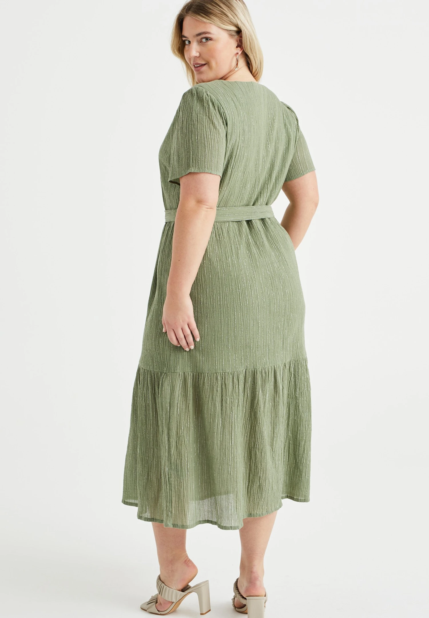 WE FASHION Met Glittergaren - Curve - Robe De Jour - Green 5 WE FASHION Met Glittergaren - Curve - Robe De Jour - Green – Image 3