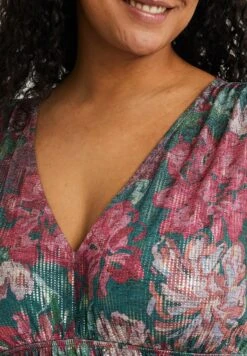 WE FASHION Curve - Robe Longue - Multi Coloured -We Fashion Soldes Boutique 01d2a6c8cd5b44168bc444da8d97ed83