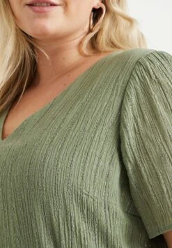 WE FASHION Met Glittergaren - Curve - Robe De Jour - Green 12 WE FASHION Met Glittergaren - Curve - Robe De Jour - Green -We Fashion Soldes Boutique 10d8adde7e984f598f52b1dde97f0547