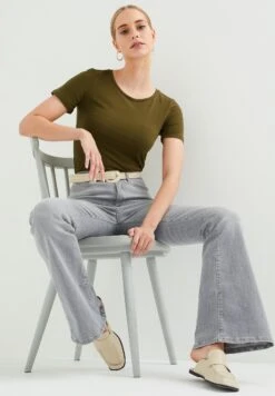 WE FASHION Aus Bio - T-Shirt Basique - Green -We Fashion Soldes Boutique 117ee0b959d54cc385d882ae61b65797