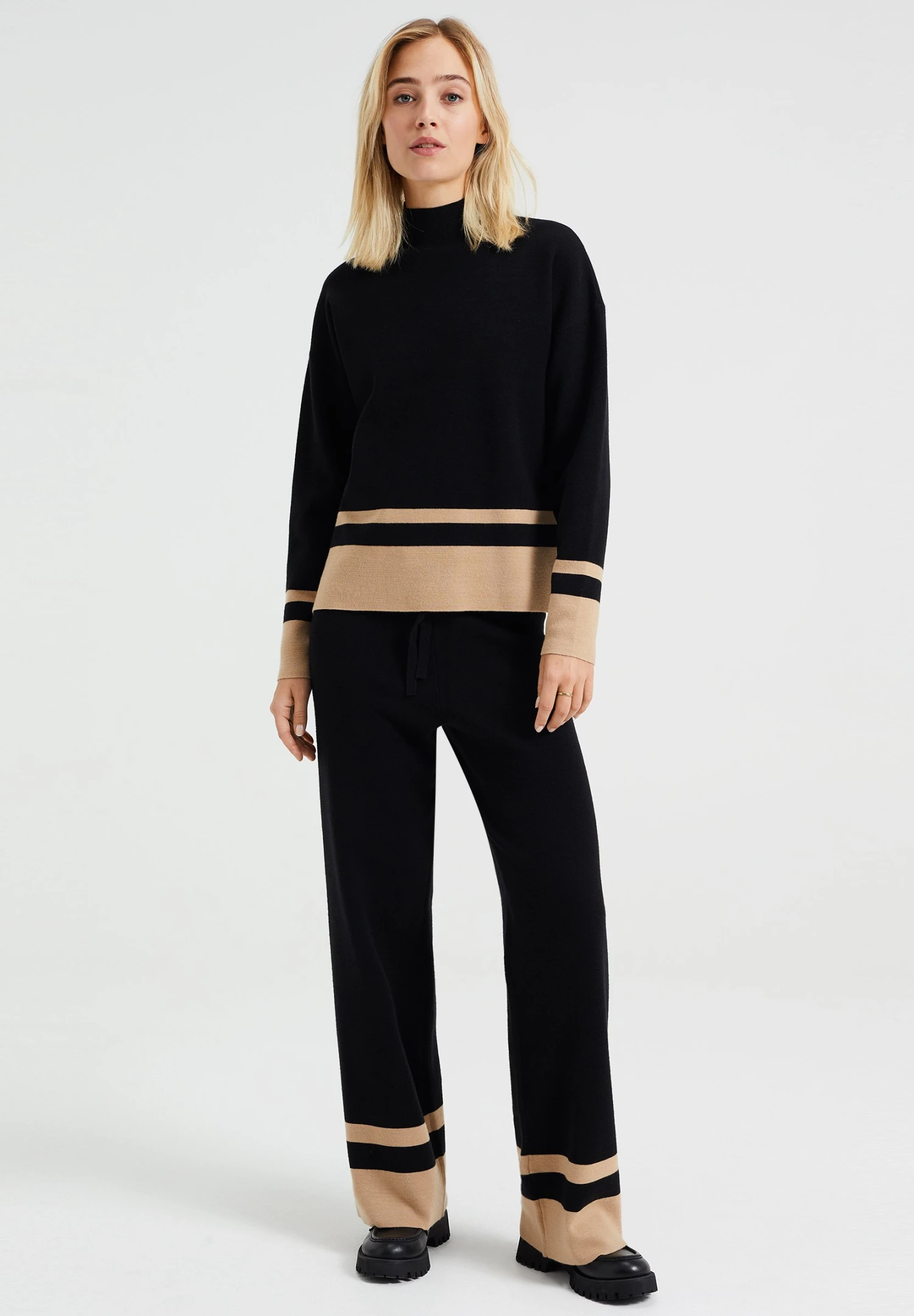 WE FASHION Pantalon De Survêtement - Black 3 WE FASHION Pantalon De Survêtement - Black – Image 2