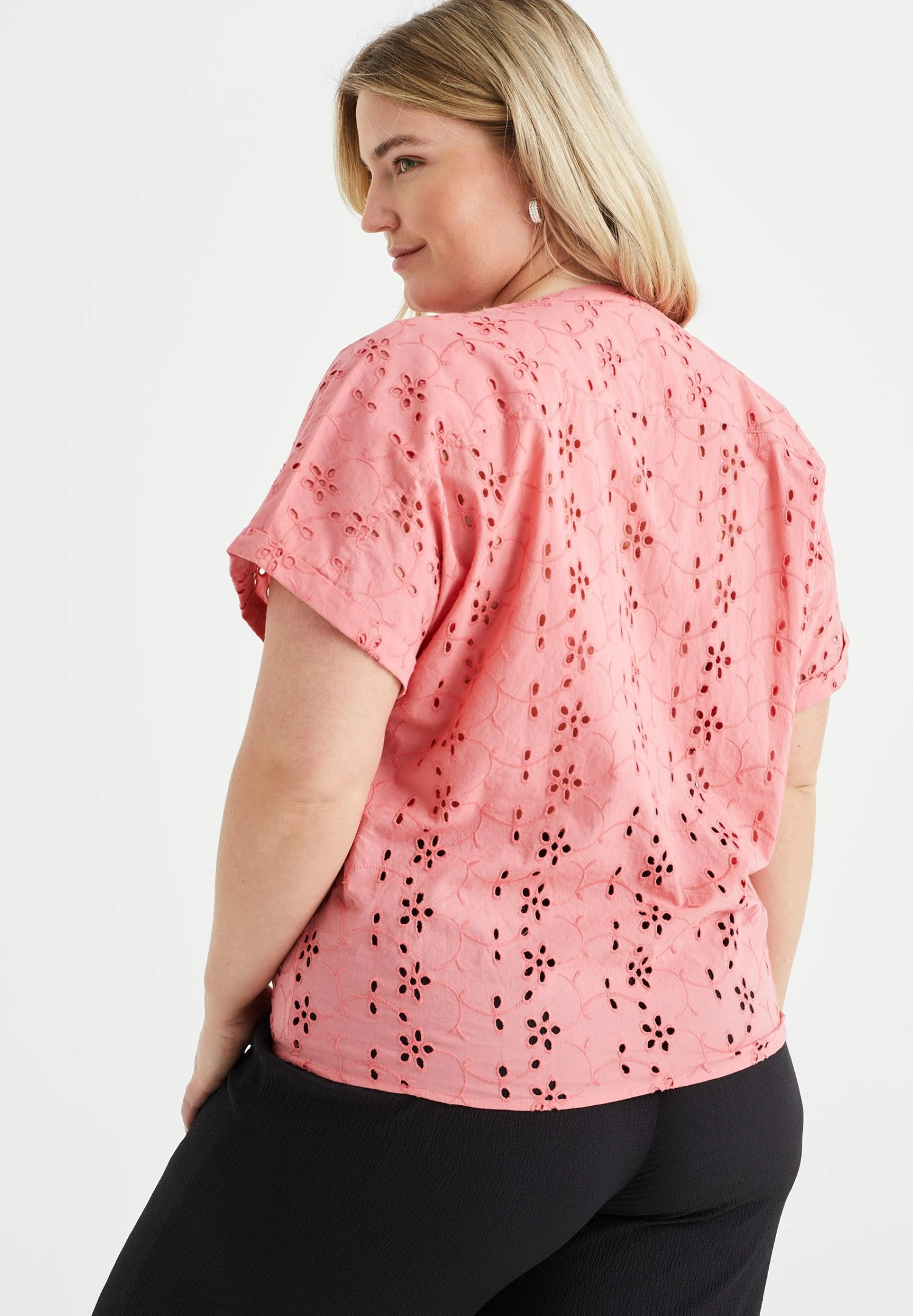 WE FASHION Curve - Blouse - Pink 5 WE FASHION Curve - Blouse - Pink – Image 3