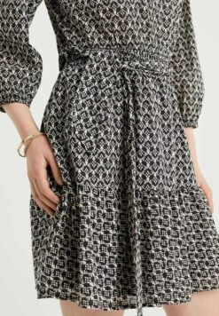 WE FASHION Met Dessin - Robe De Jour - Black 10 WE FASHION Met Dessin - Robe De Jour - Black -We Fashion Soldes Boutique 36e97cbf853a4074af071d4887b49b5d