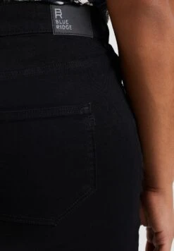 WE FASHION Curve High Waist - Jean Bootcut - Black 10 WE FASHION Curve High Waist - Jean Bootcut - Black -We Fashion Soldes Boutique 393d274d2541415f8e65d955e4e891ad