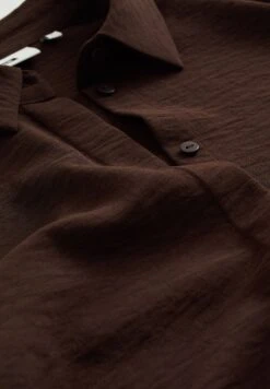 WE FASHION Chemisier - Brown 13 WE FASHION Chemisier - Brown -We Fashion Soldes Boutique 3e71d094b90241e4a64224745f3bdf26