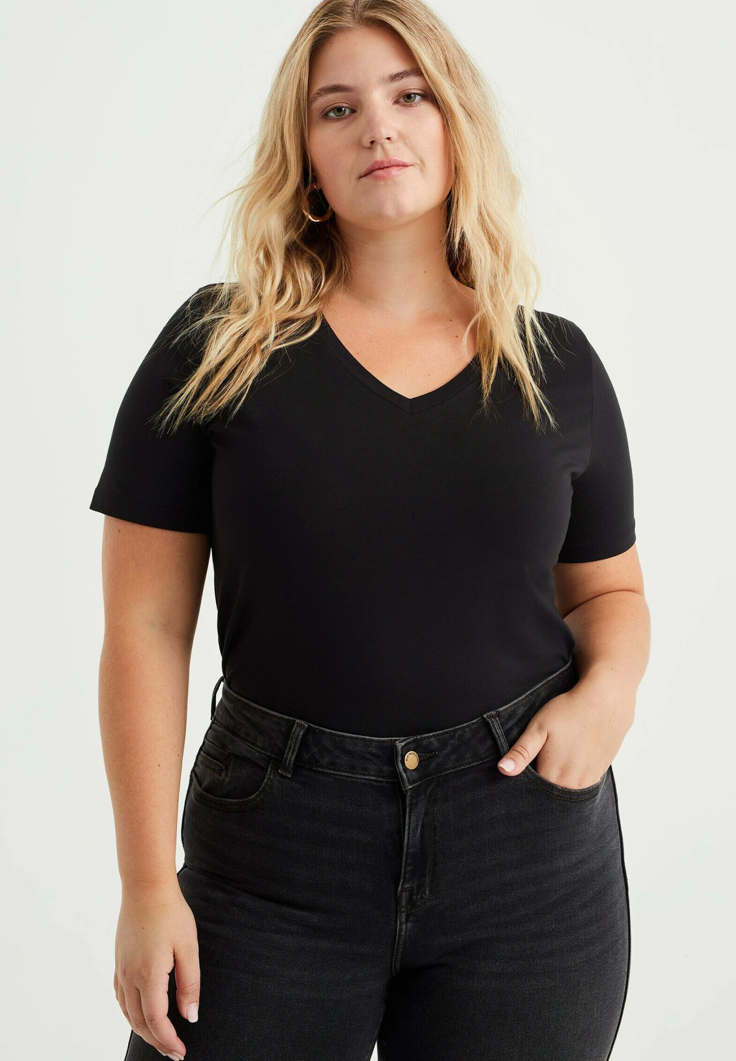 WE FASHION Curve - T-Shirt Basique - Black 3 WE FASHION Curve - T-Shirt Basique - Black