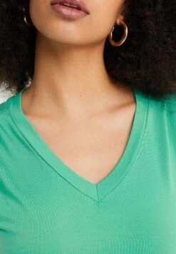 WE FASHION Met Plooidetail - T-Shirt Basique - Green 11 WE FASHION Met Plooidetail - T-Shirt Basique - Green -We Fashion Soldes Boutique 513d56d66b6346cc9d97ac184971166f