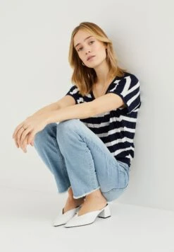 WE FASHION Met Dessin - T-Shirt Imprimé - Blue -We Fashion Soldes Boutique 5dde838633724f678eb1205acf98ace4