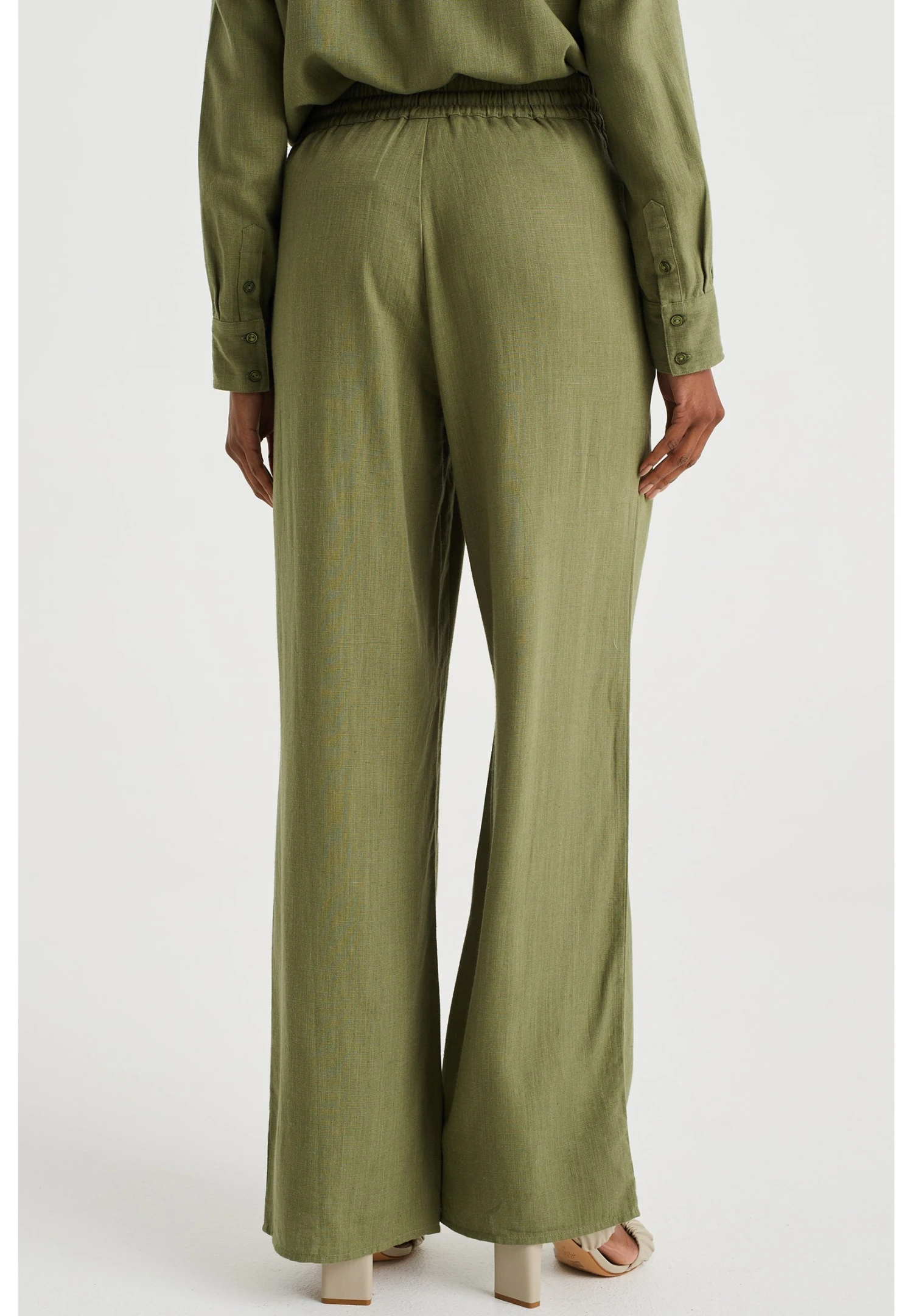 WE FASHION Relaxed Fit Van Mix - Pantalon Classique - Green 4 WE FASHION Relaxed Fit Van Mix - Pantalon Classique - Green – Image 3