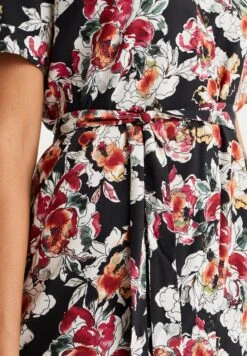 WE FASHION Met Dessin - Robe Chemise - Black -We Fashion Soldes Boutique 7f696bd60244488aacea709f713def72