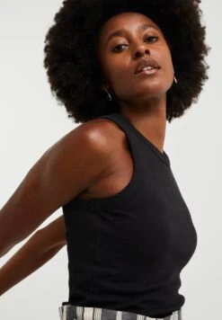 WE FASHION Singlet Van Ribstof - Débardeur - Black -We Fashion Soldes Boutique 898700b01c66406f914dd51ae444dcdb