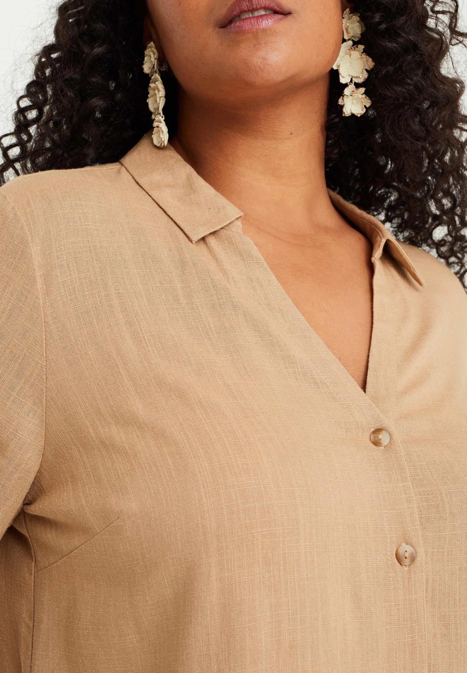 WE FASHION Curve - Chemisier - Beige 6 WE FASHION Curve - Chemisier - Beige – Image 4