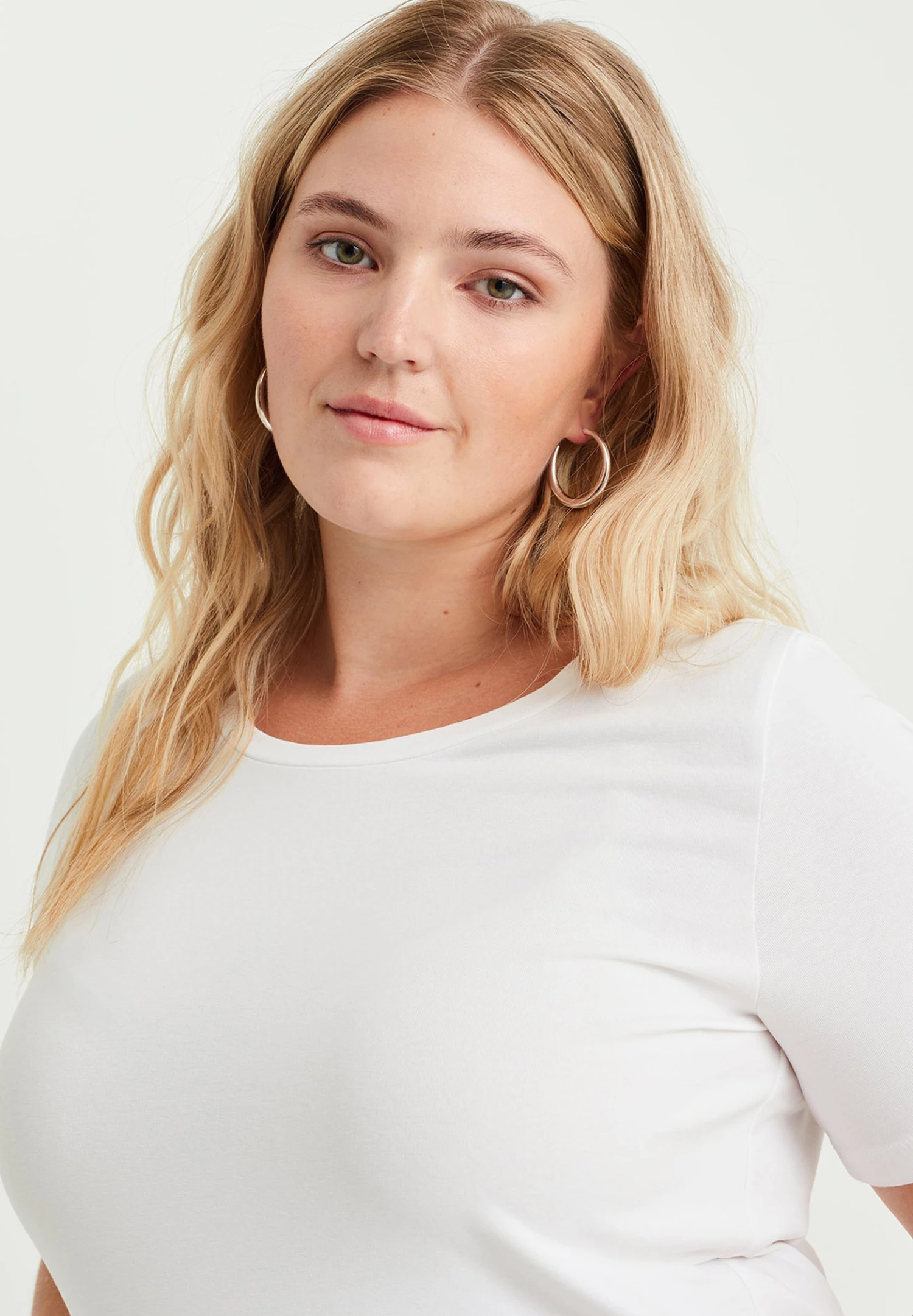 WE FASHION Curve - T-Shirt Basique - White 6 WE FASHION Curve - T-Shirt Basique - White – Image 4