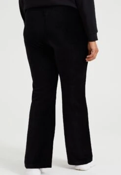 WE FASHION Flared Van Ribstof - Curve - Pantalon Classique - Black 9 WE FASHION Flared Van Ribstof - Curve - Pantalon Classique - Black -We Fashion Soldes Boutique 9349af46358a47b8bfce1e147dabda24