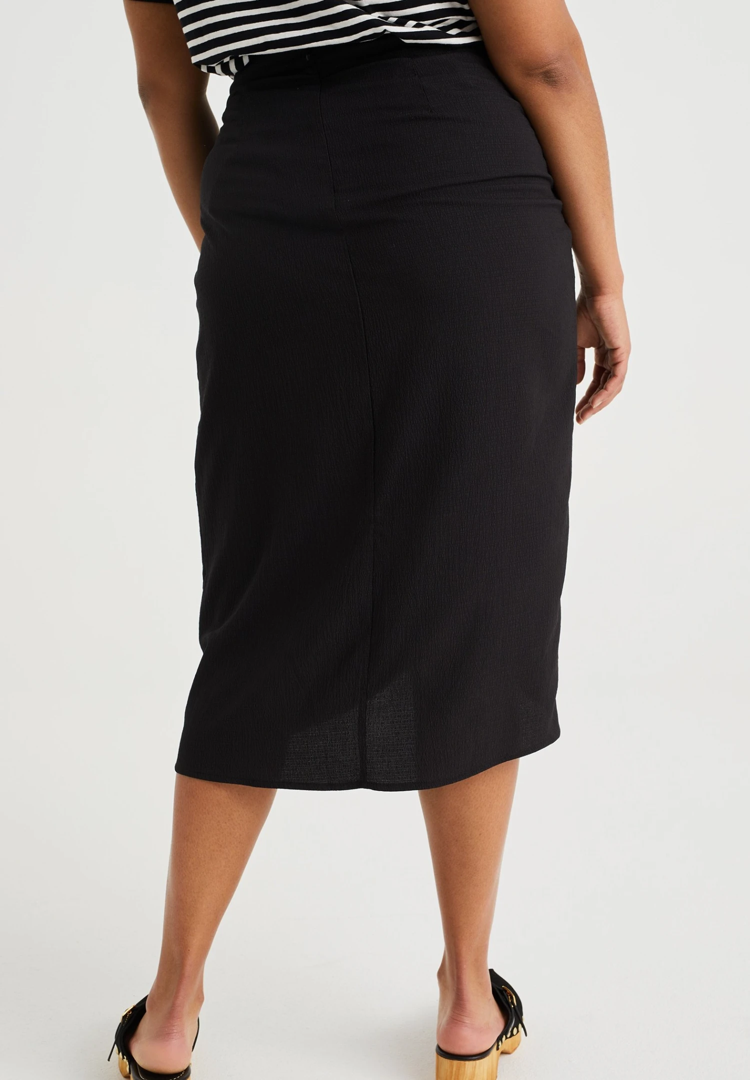 WE FASHION Curve - Jupe Portefeuille - Black 5 WE FASHION Curve - Jupe Portefeuille - Black – Image 3