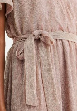 WE FASHION Met Glittergaren - Robe De Soirée - Pink -We Fashion Soldes Boutique ae1f7dd0e91d42cd8d156f5949925081