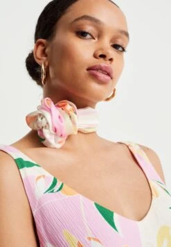 WE FASHION Met Dessin - Robe Longue - Pink -We Fashion Soldes Boutique bb4692d8ad684918a3f4686124d34b32