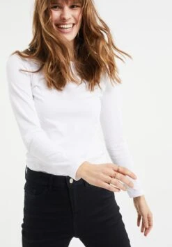 WE FASHION T-Shirt À Manches Longues - White 11 WE FASHION T-Shirt À Manches Longues - White -We Fashion Soldes Boutique bea2642876fb477c9a1edc6bf632a20a