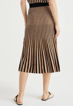 WE FASHION Met Dessin - Jupe Trapèze - Black -We Fashion Soldes Boutique c35b2f4839674fd3ae56837f18101f03