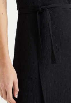 WE FASHION Met Structuur - Robe De Jour - Black -We Fashion Soldes Boutique d01632680d574d83a9f47662ca104fbe