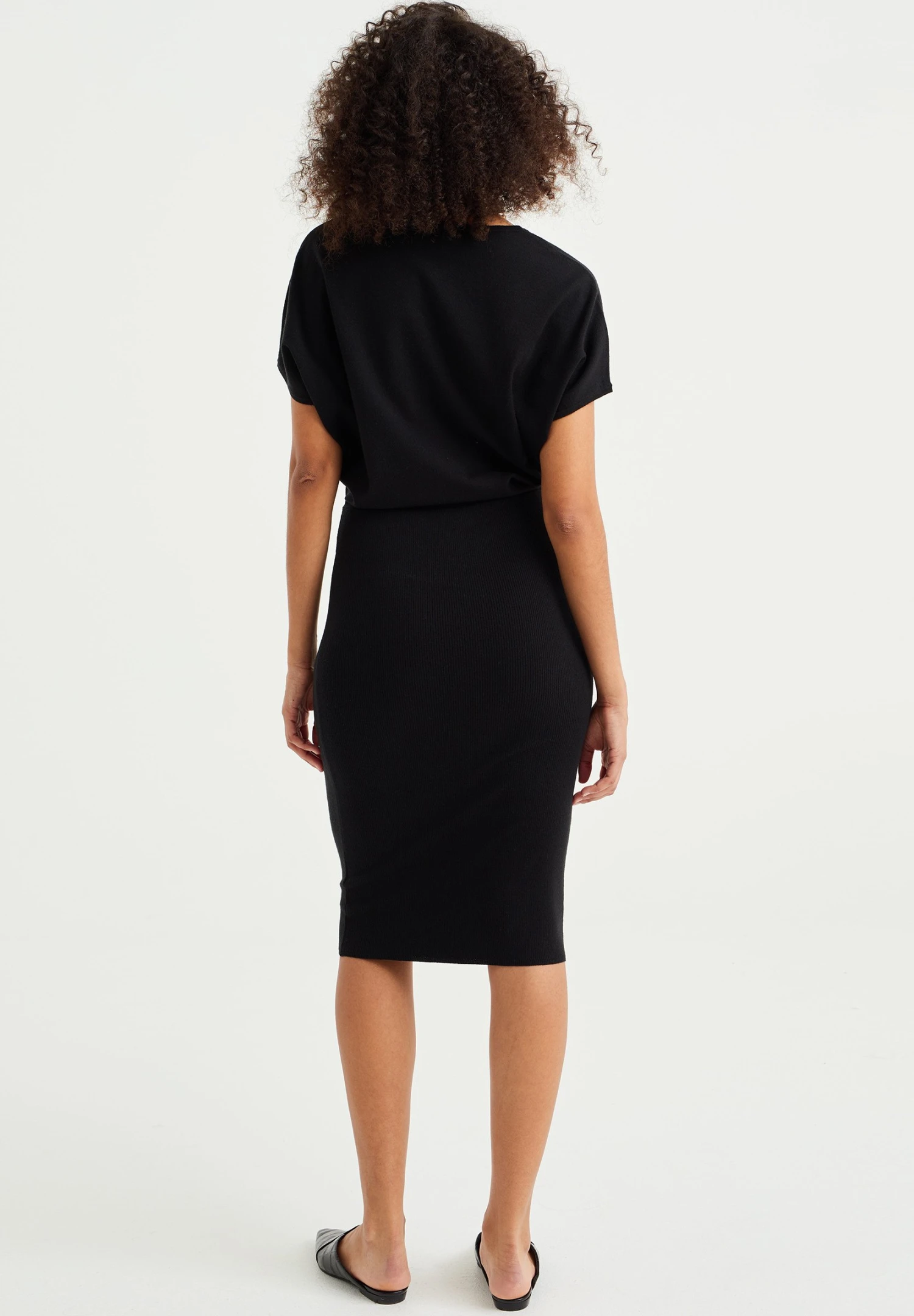 WE FASHION Robe Fourreau - Black 4 WE FASHION Robe Fourreau - Black – Image 2