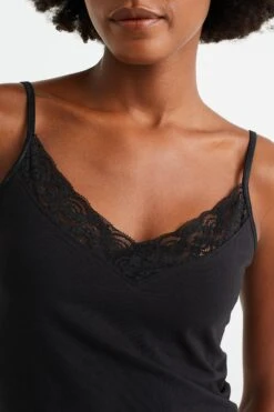 WE FASHION Singlet Van Met Kant - Débardeur - Black 17 WE FASHION Singlet Van Met Kant - Débardeur - Black -We Fashion Soldes Boutique e59c41ccd5bf4d8780c2406dc03530c2