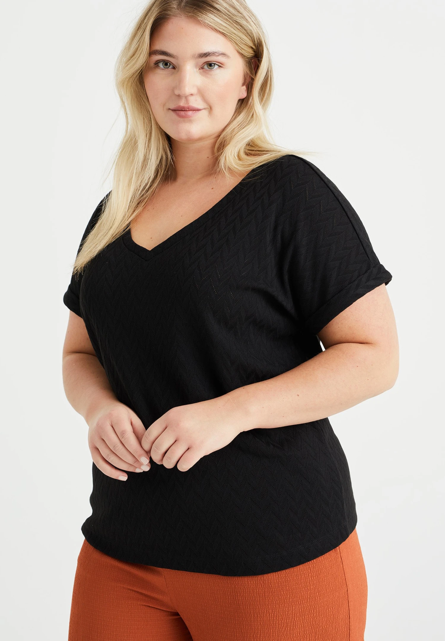 WE FASHION Met Opengewerkt Dessin - Curve - T-Shirt Basique - Black 3 WE FASHION Met Opengewerkt Dessin - Curve - T-Shirt Basique - Black