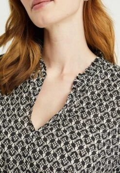 WE FASHION Met Dessin - Robe De Jour - Black 9 WE FASHION Met Dessin - Robe De Jour - Black -We Fashion Soldes Boutique ea4f152a50084f02953ddd9fd6b43a64