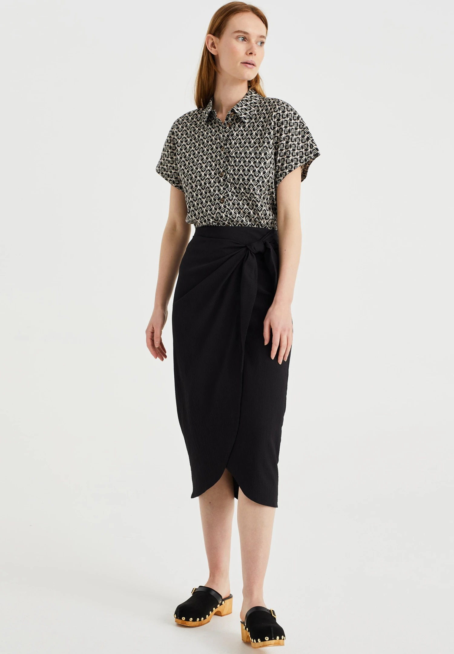 WE FASHION Met Structuur - Jupe Portefeuille - Black 4 WE FASHION Met Structuur - Jupe Portefeuille - Black – Image 2