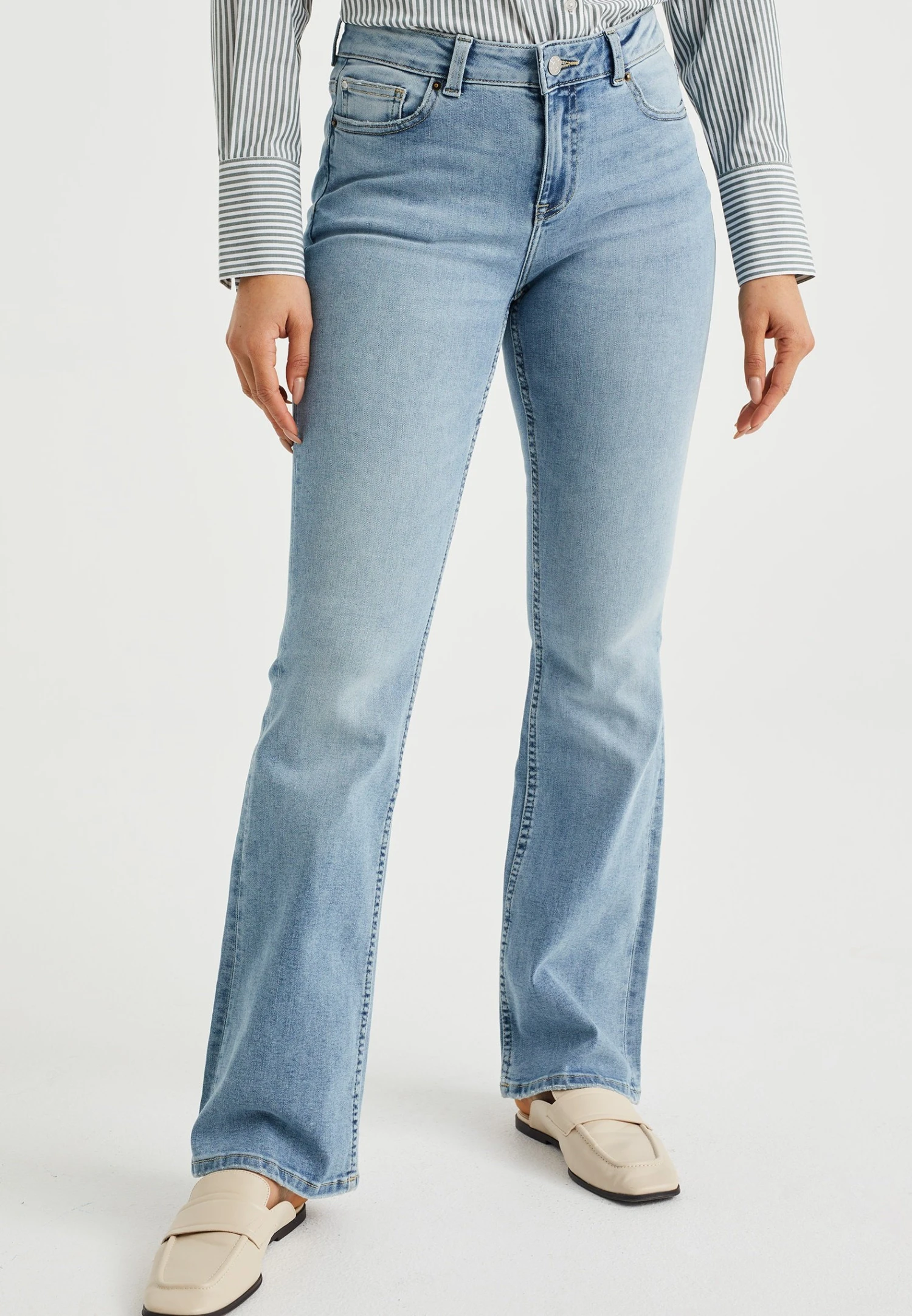 WE FASHION Mid Rise Met Stretch - Jean Bootcut - Blue 3 WE FASHION Mid Rise Met Stretch - Jean Bootcut - Blue